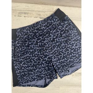 Athleta 4" Brooklyn High‎ Rise Printed Blue And Black Shorts Size 0
